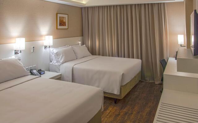 Holiday Inn Express Farroupilha by IHG