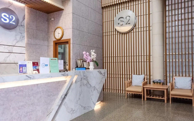 S2 Hotel
