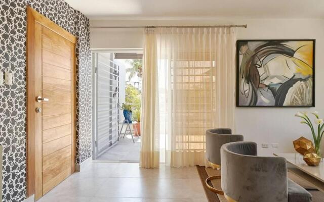 Cozy 1BR With Balcony in Santo Domingo