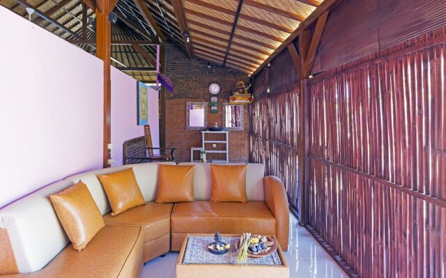 Kubal Bed and Living