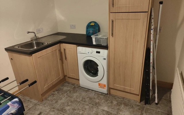 Castleview Large 3 Bedroom Family House - Glenarm