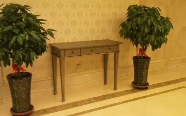 Vienna Hotel (Shenyang Central Street)