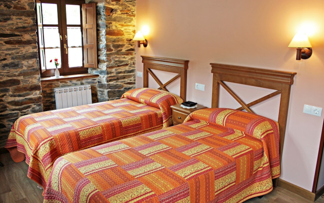 Apartamentos El Llago