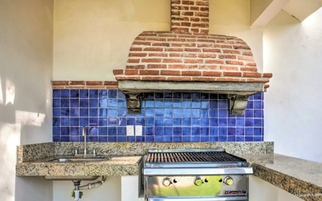 Oceanfront Isla Mujeres Estate w/ Infinity Pool!