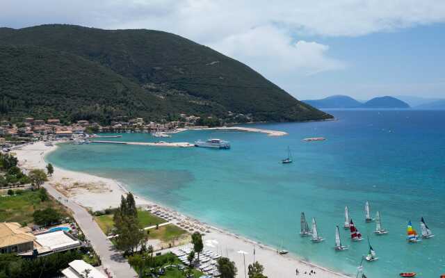 Elisso Hotel