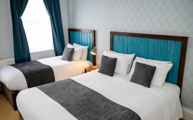 Rising Sun Hotel