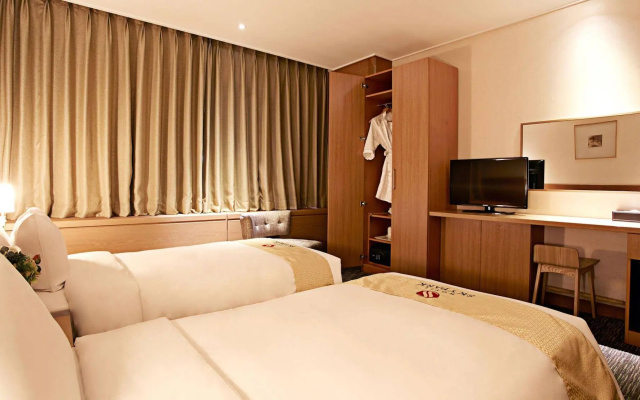 Hotel Skypark Central Myeongdong