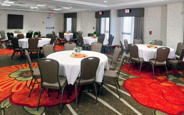 Hilton Garden Inn Ontario/Rancho Cucamonga