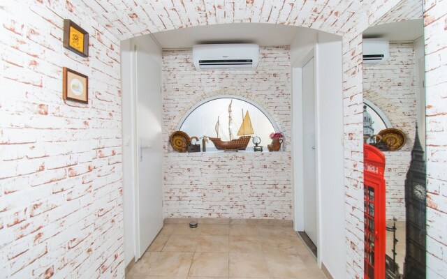 Apartment Kameni dvori