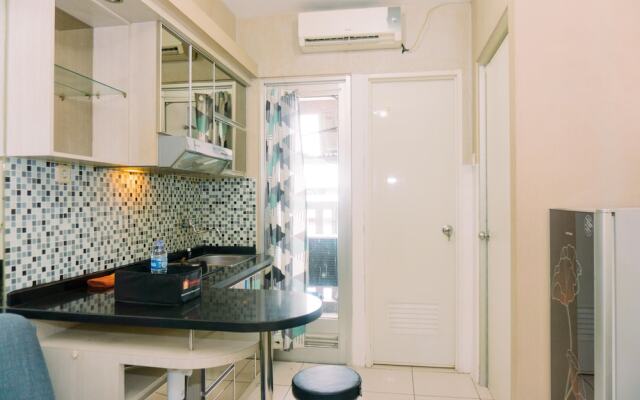 Modern Look And Comfortable 2Br Green Bay Pluit Apartment