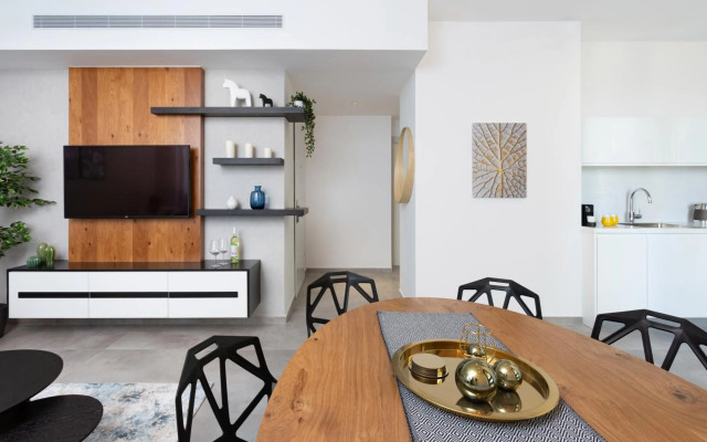 Chic 2BR in Carmelit by HolyGuest