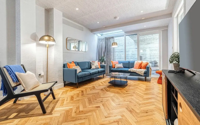 Luxury flats near Big Ben and London Eye