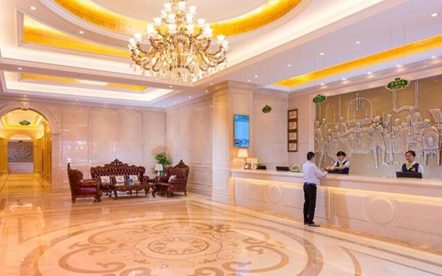 Vienna Hotel Dongguan Tangxia Garden Street