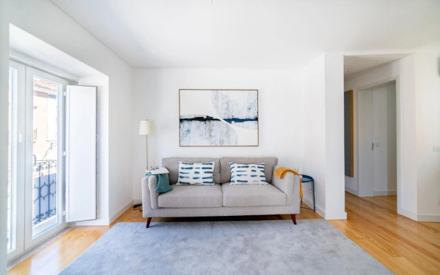 Blue by the River 2 - elegant two-bedroom in Santos