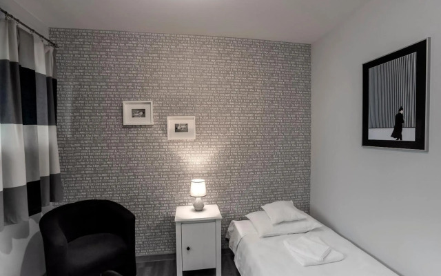 Green House - Two Bedroom Apartment