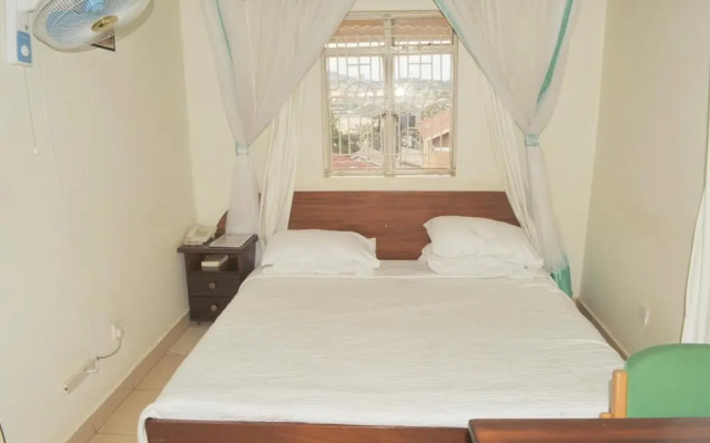 Scroll Inn Hotel