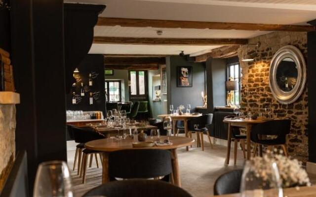 Rooms at The Exeter Arms Easton