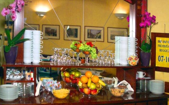Leo Panzio Hotel