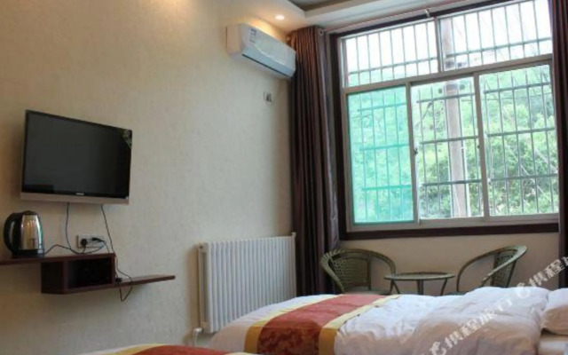 Jinyuan Holiday Hotel