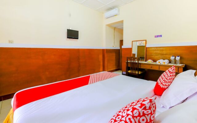 OYO 1442 Hotel Kertayoga