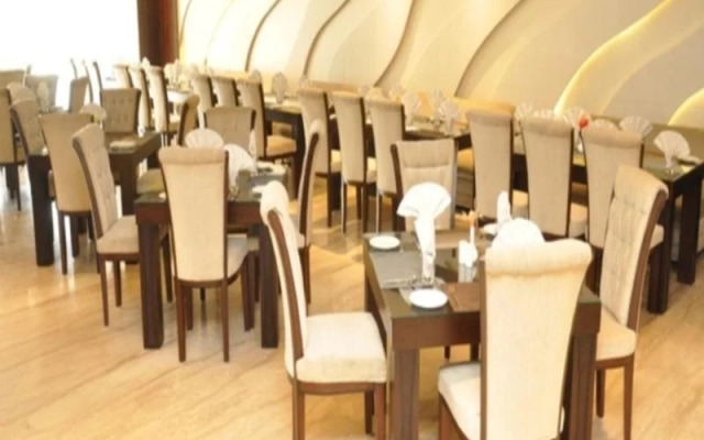 UNA Smart Radiant Plaza