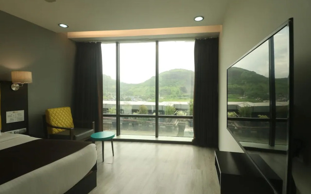 Hotel Mumbai House Airoli Navi Mumbai