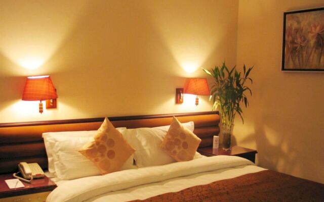 Le Garden Hotel
