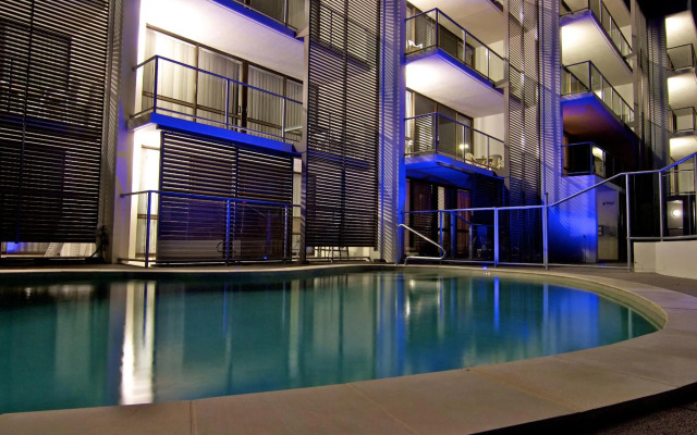 Merrima Court Holidays