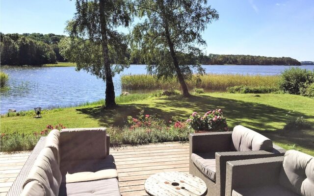 Beautiful Home in Höör With Wifi and 4 Bedrooms