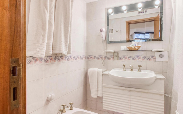 Primacy Apart Hotel