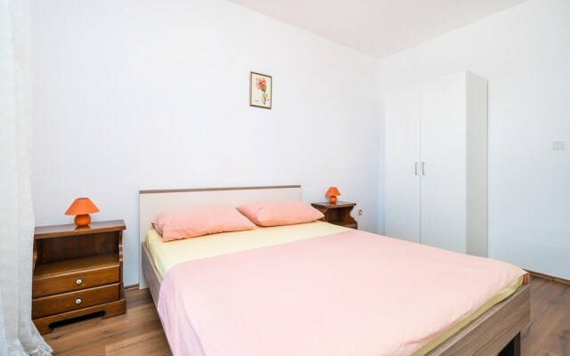 Amazing Home in Gruda With Wifi and 2 Bedrooms