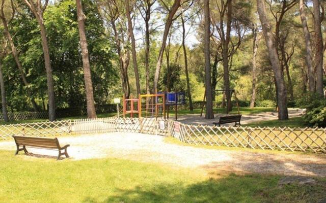 Appartement Six-Fours-les-Plages, 2 pièces, 4 personnes - FR-1-316-21