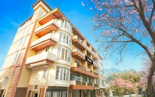 Stylish Room With Mesmerizing View Dharamshala