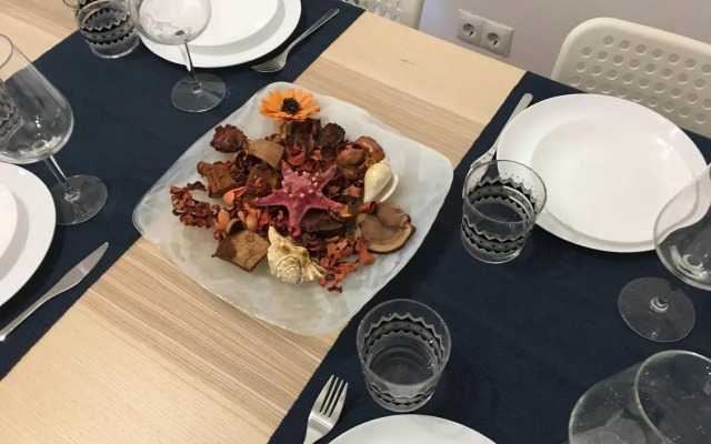 Comfortable renovated flat, WiFi!