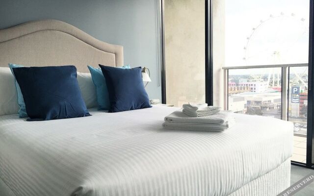 Docklands Private Collection - Digital Harbour