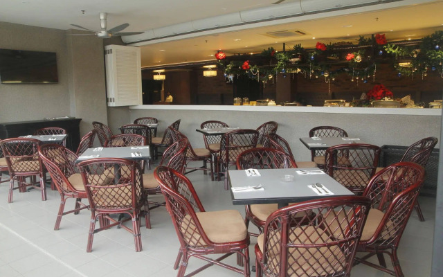 Hotel Excelsior