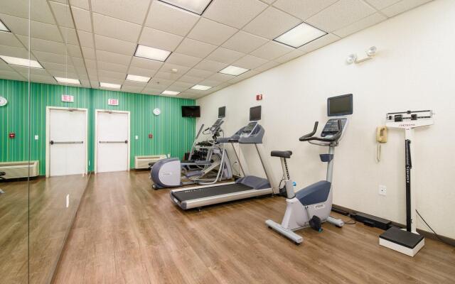 Holiday Inn Express Hotel & Suites Phoenix-Airport by IHG