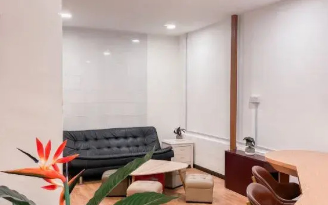 H2 Worldpackers, The Social Hotel