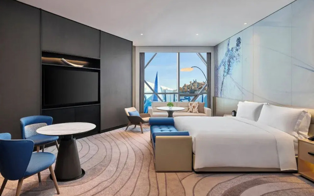 Crowne Plaza Shanghai Snow World by IHG