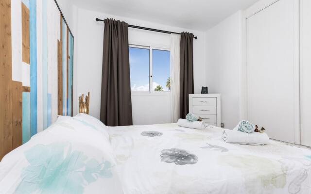 Home2Book Blue Atlantic Design Apartment