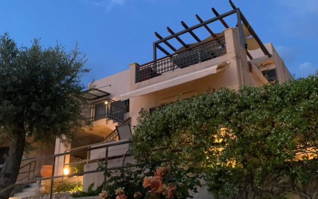 Terpsichori Villa & Apartments