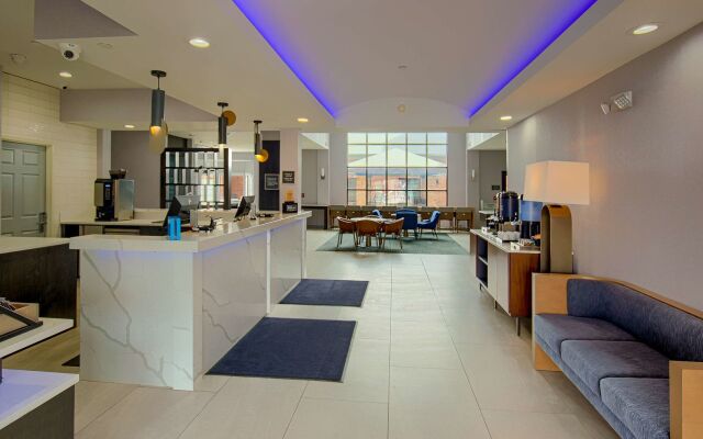 Homewood Suites by Hilton South Bend Notre Dame Area