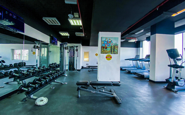 Elegant Studio - Golf Course View - bnbmehomes - 1916