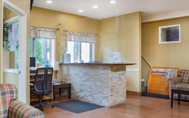 Travelodge by Wyndham Bracebridge