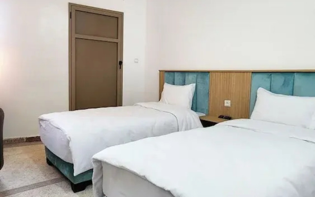 Hotel nakhil dak