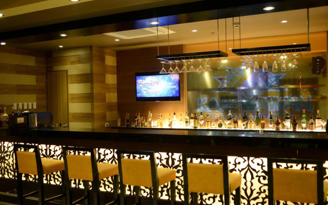 Grand Regal Hotel Davao