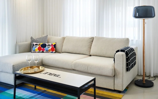 Yehuda Market Suite