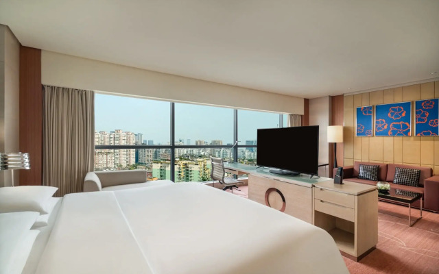 Renaissance Chengdu Hotel