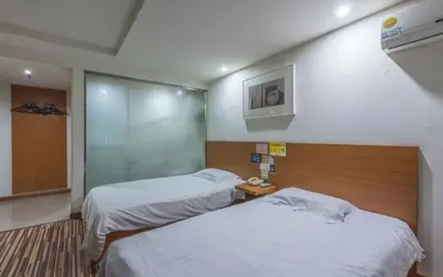 Guang Cheng Fasthotel (Ningbo Tianyi Plaza Town God's Temple branch)