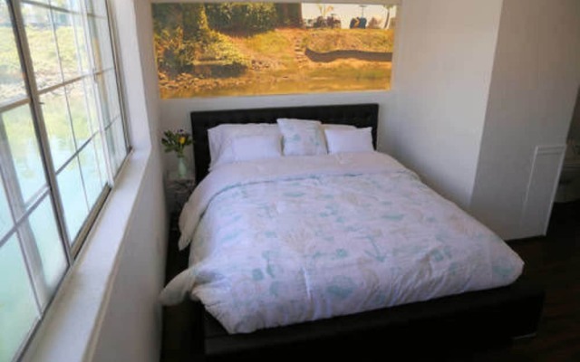 San Diego Bay Houseboat